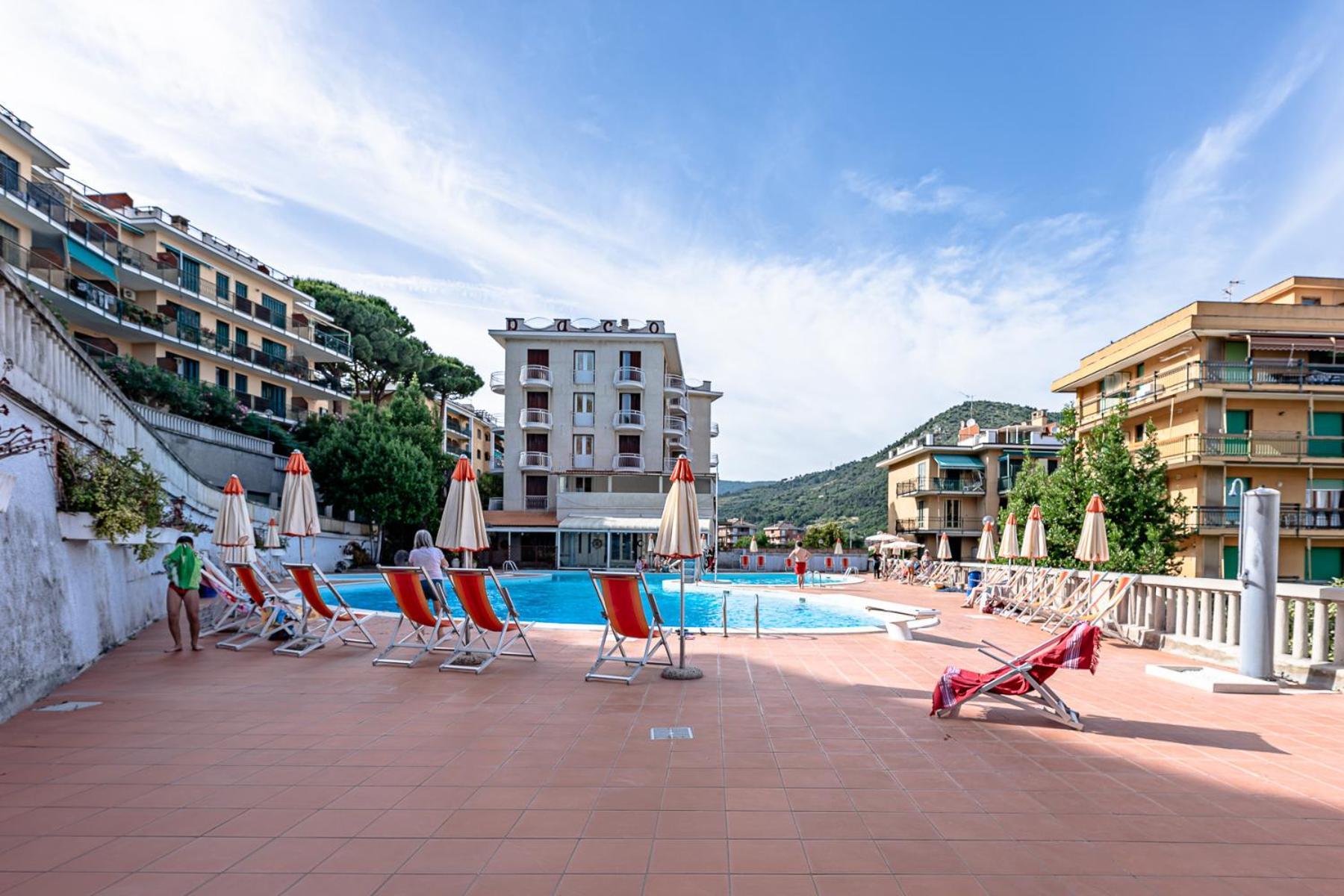 La Dimora Della Lullu, Luxury Apartment Pietra Ligure Exterior photo