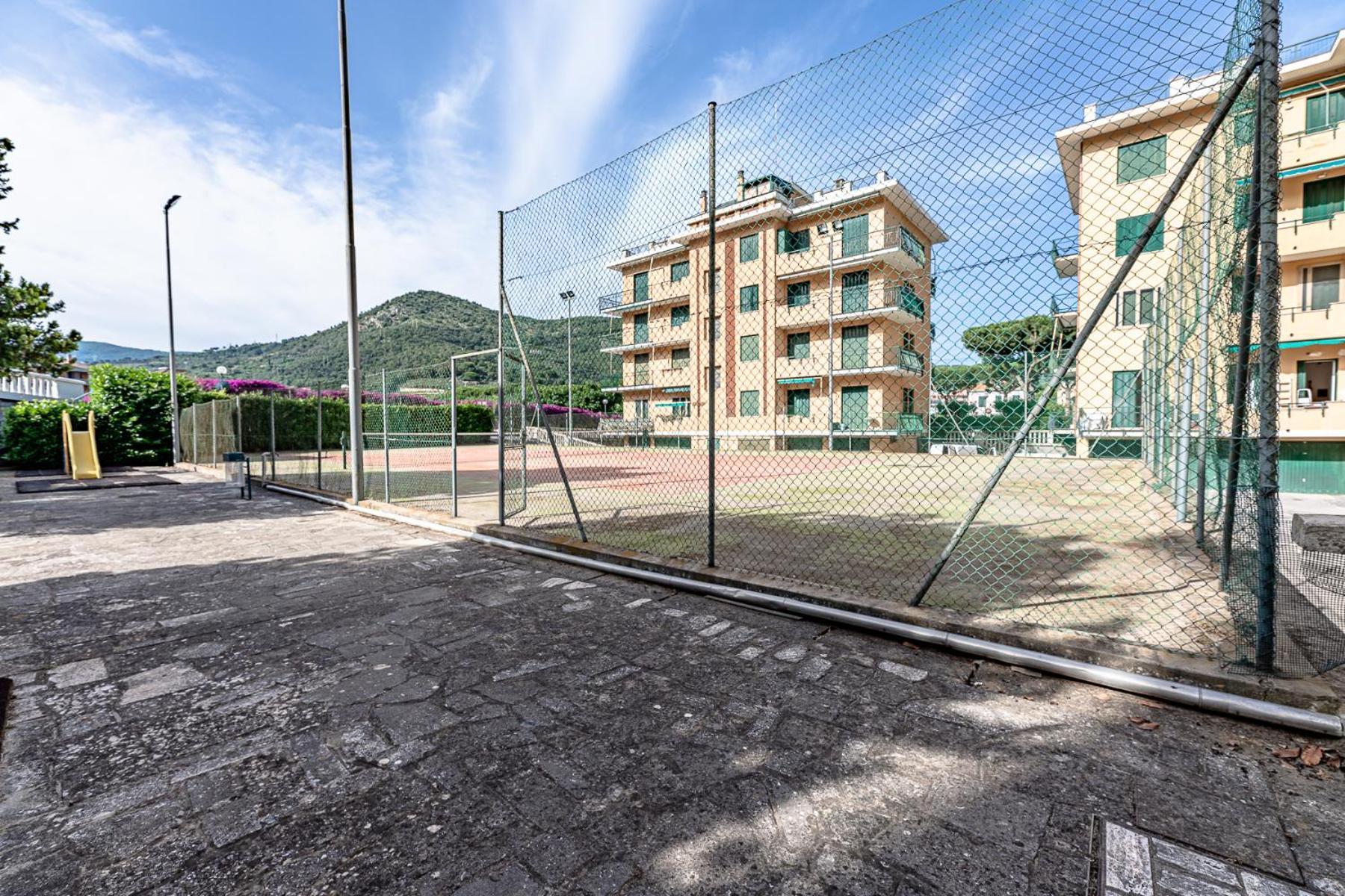 La Dimora Della Lullu, Luxury Apartment Pietra Ligure Exterior photo